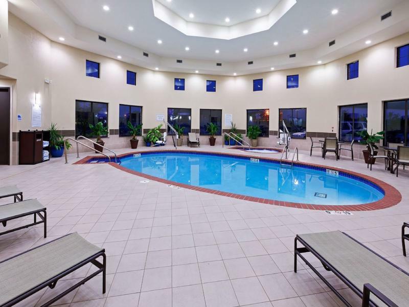 Holiday Inn Express Hotel And Suites Duncan By Ihg Exterior foto